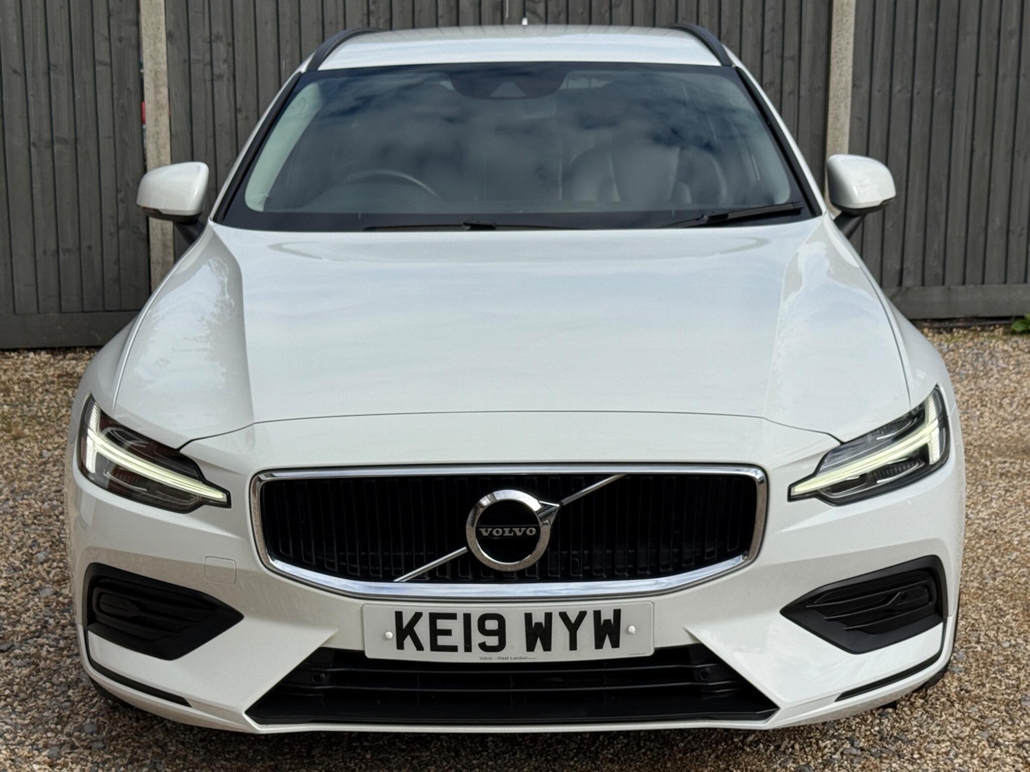[ berth ]Volvo V60