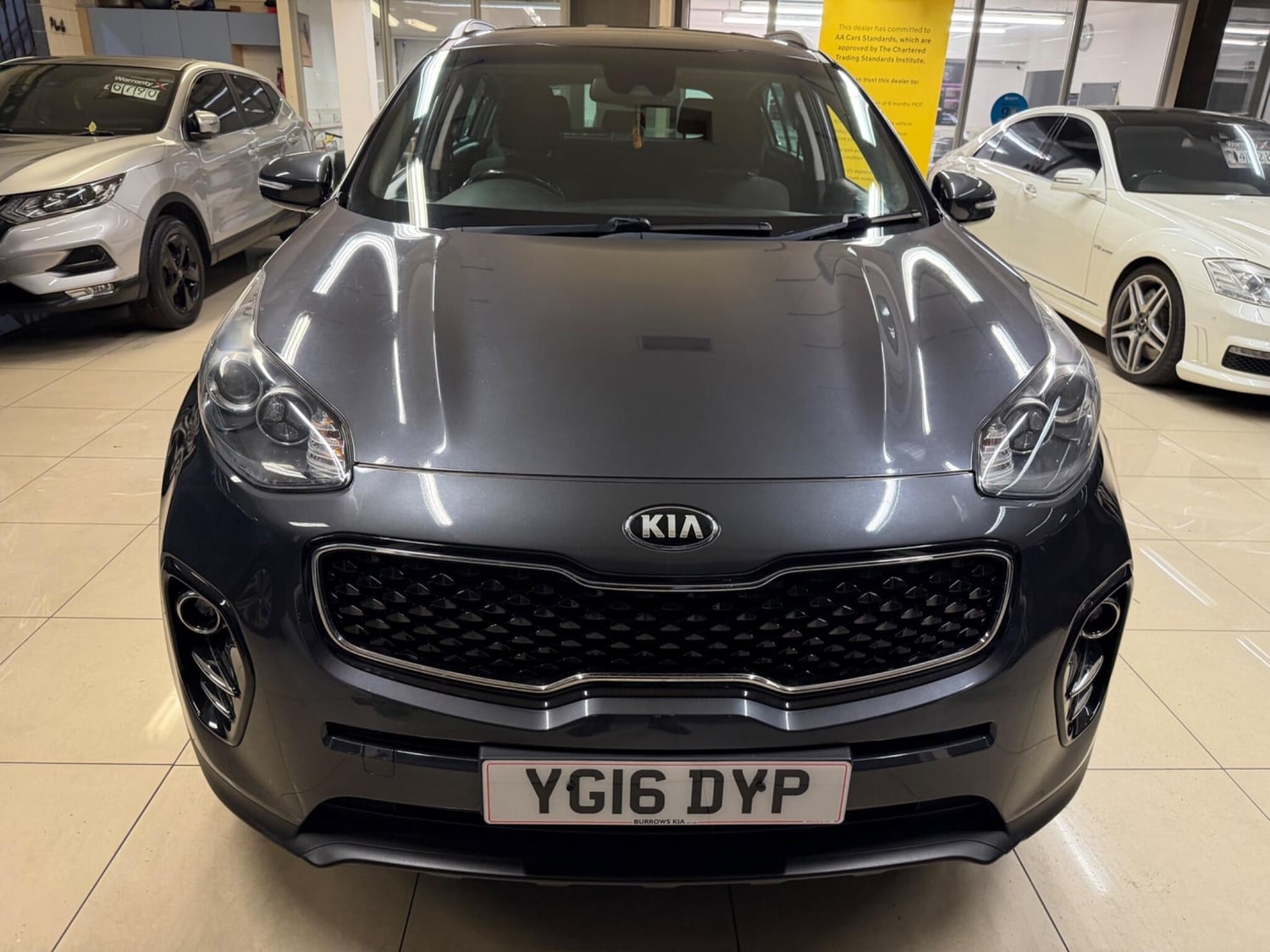 [ berth ]Kia Sportage