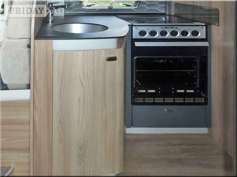 [ berth ]Swift Bessacarr 599