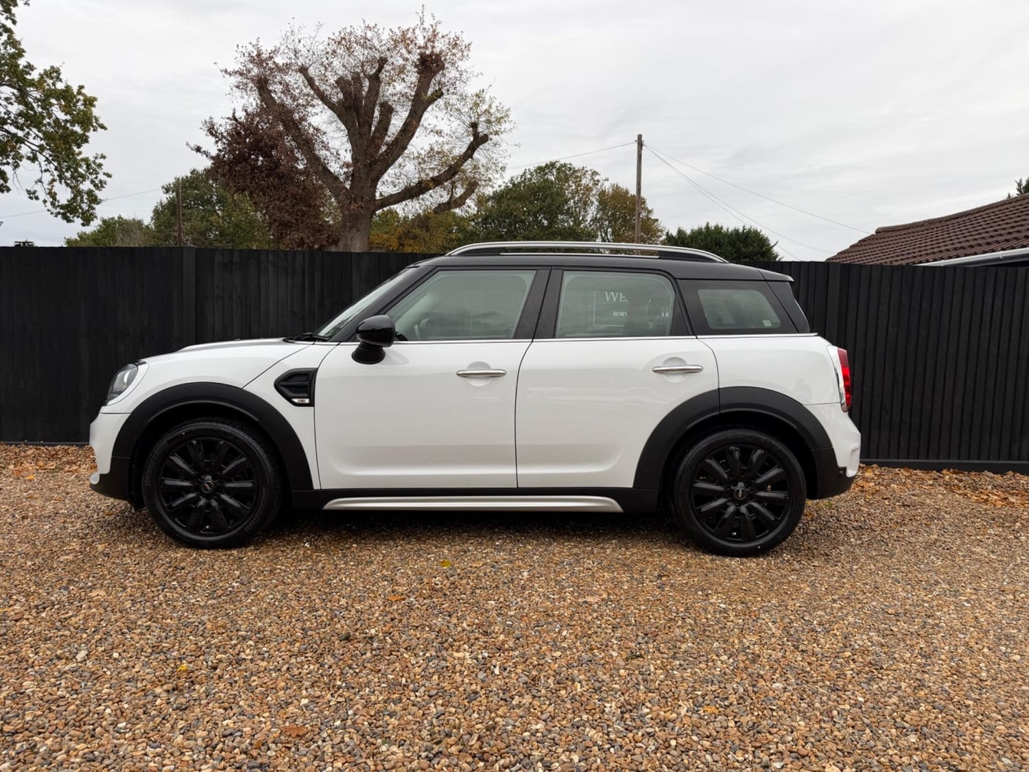 [ berth ]Mini Countryman