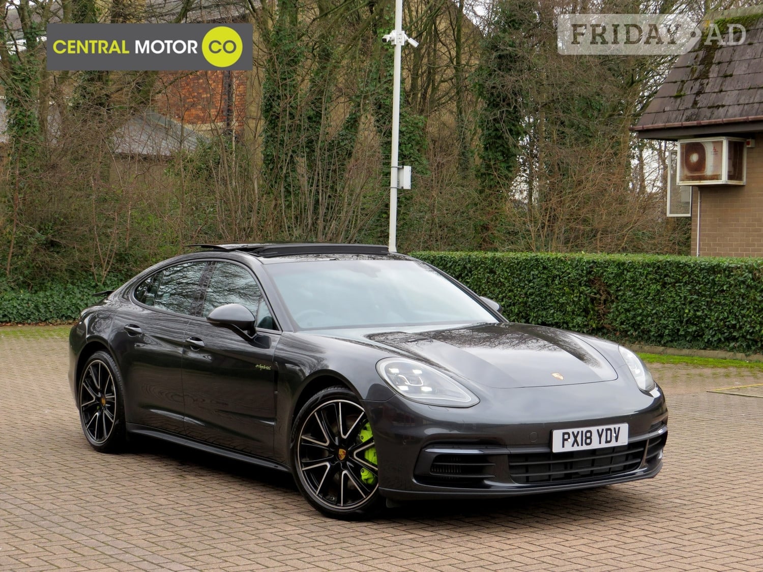 Porsche Panamera 2018 in Bradford