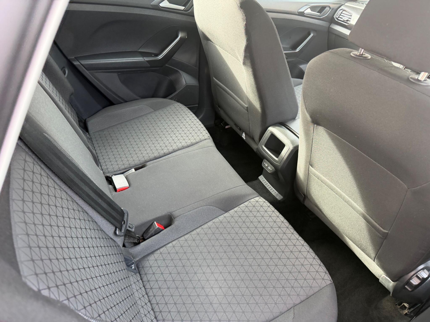 Volkswagen T-Cross 2022 - Cars in Sutton