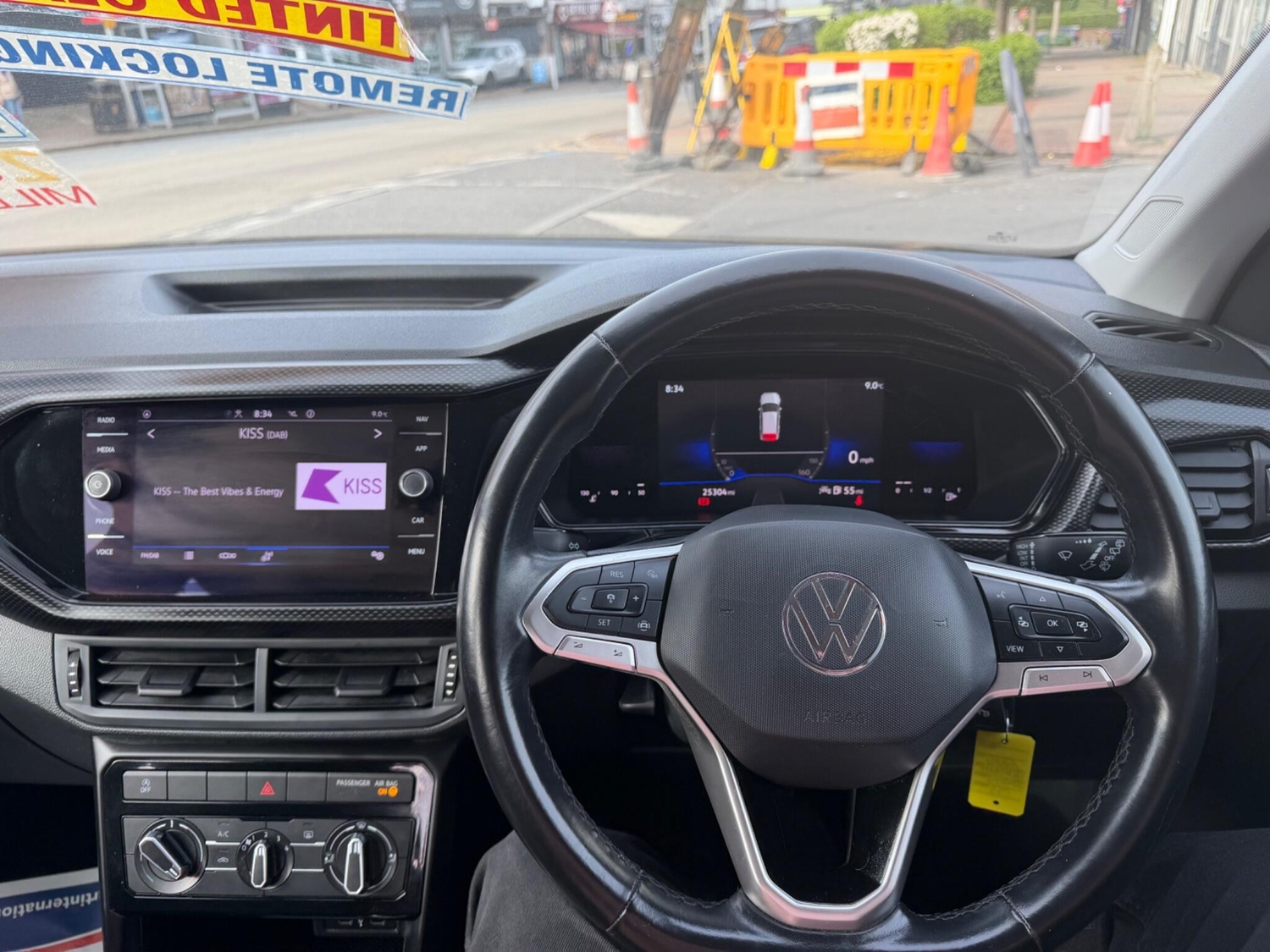 Volkswagen T-Cross 2022 - Cars