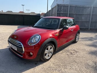 Mini Hatch 2015