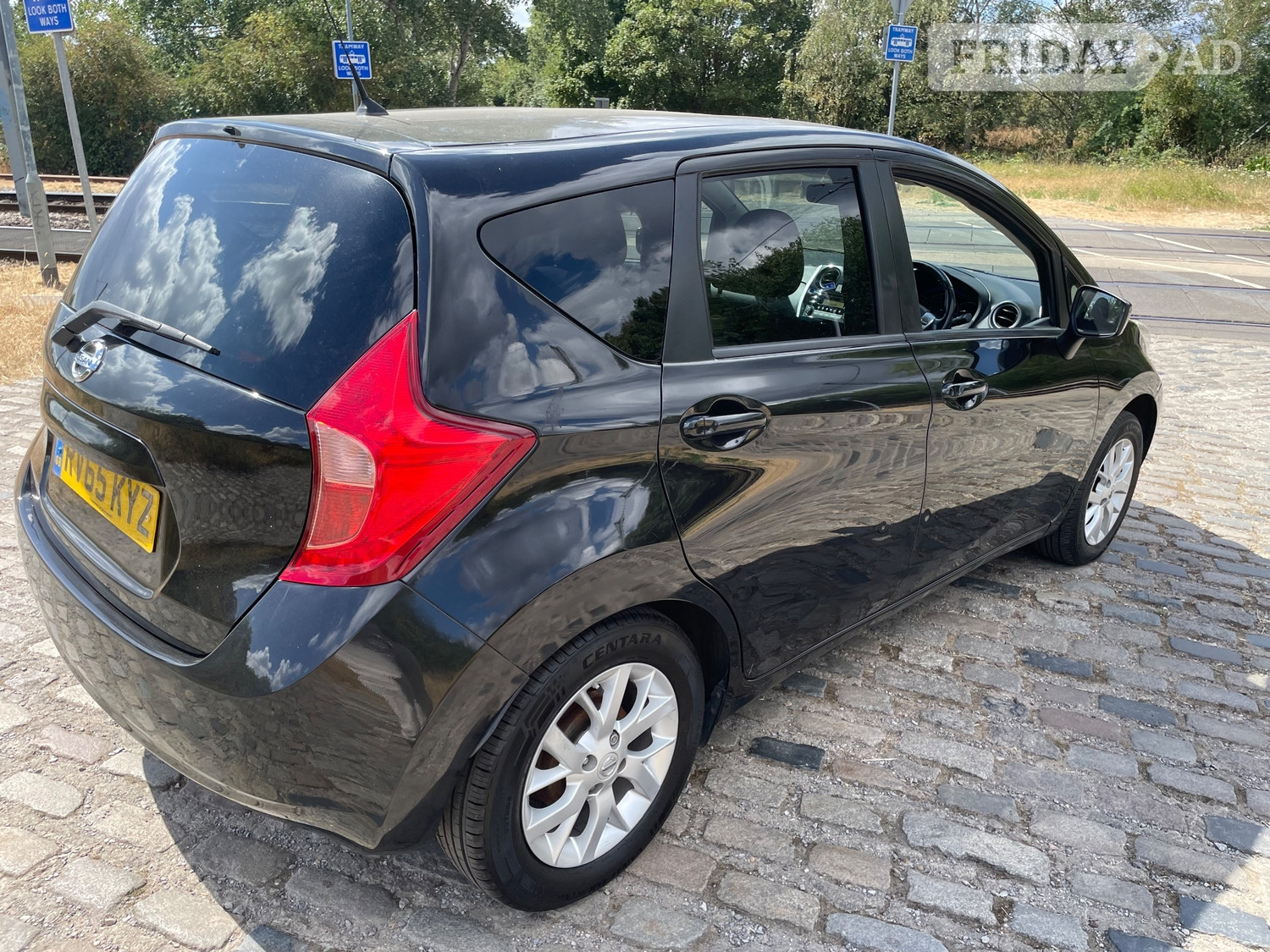 [ berth ]Nissan Note