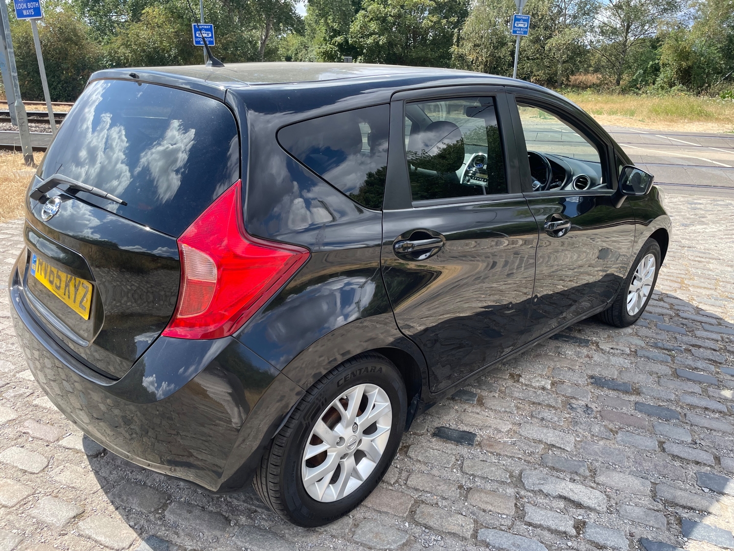 [ berth ]Nissan Note
