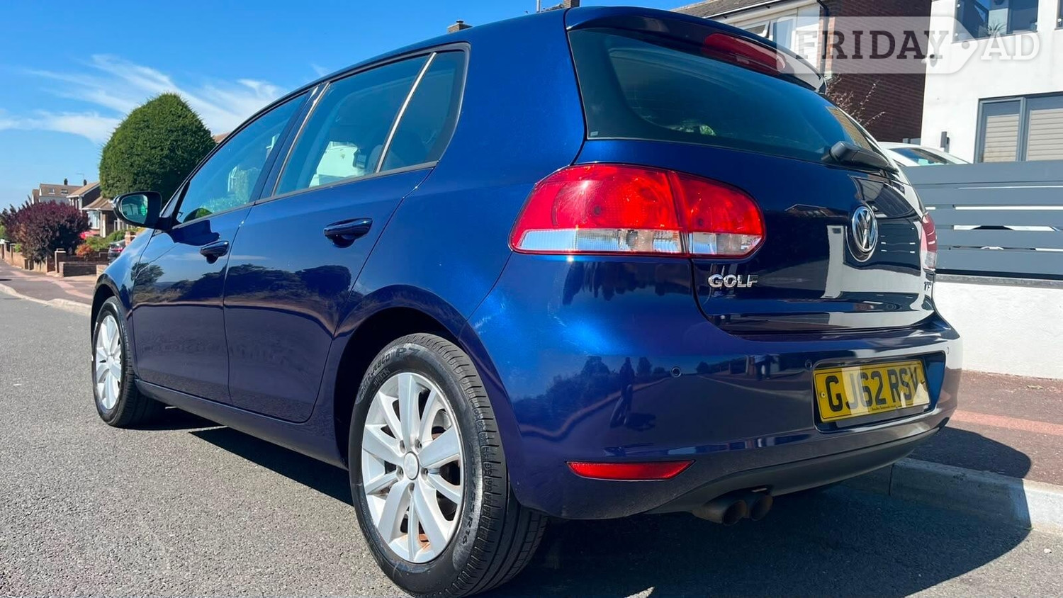 Volkswagen Golf 2012 - Cars