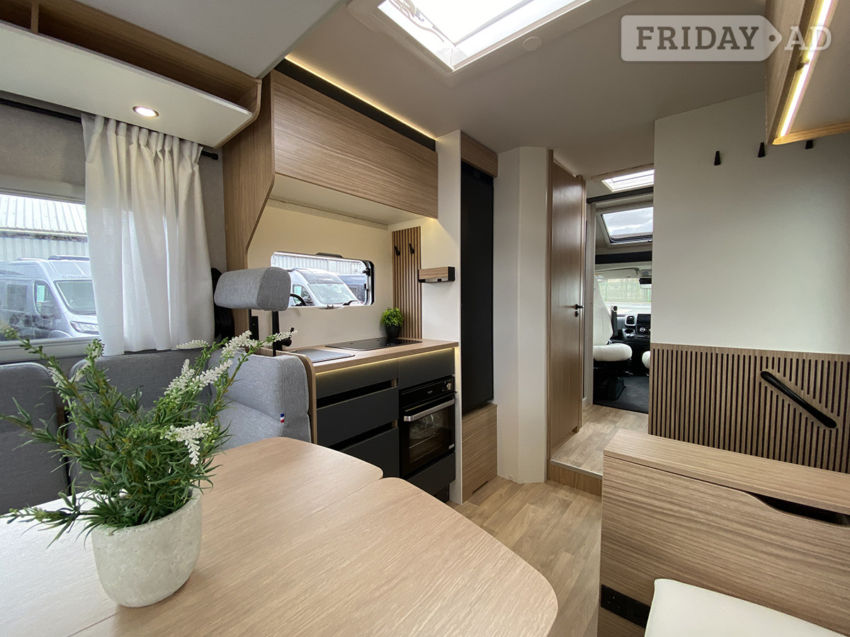Pilote Pacific P720U Evidence 2026 for sale - Motorhomes & Caravans in Newark