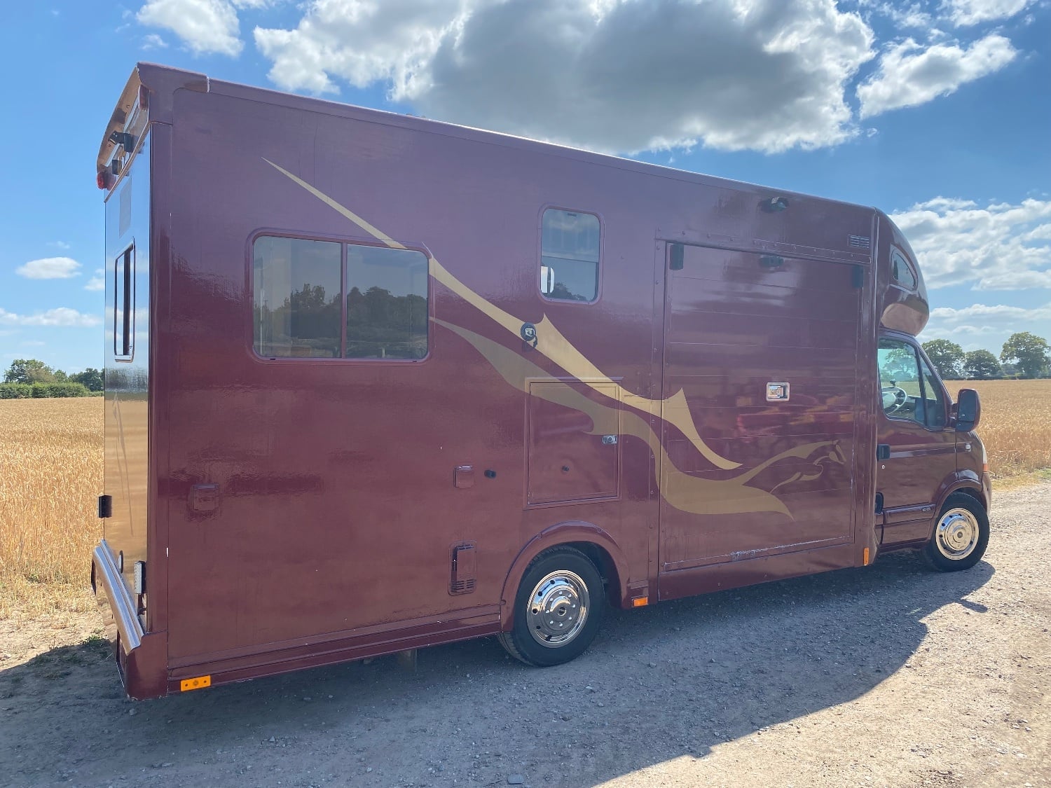 Concept  Signature sleeper Renault Horsebox in Knutsford