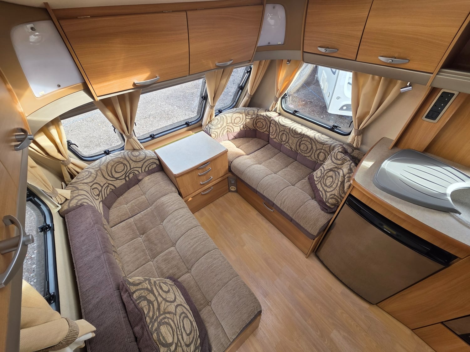 Swift Challenger 570 2010 - Motorhomes & Caravans