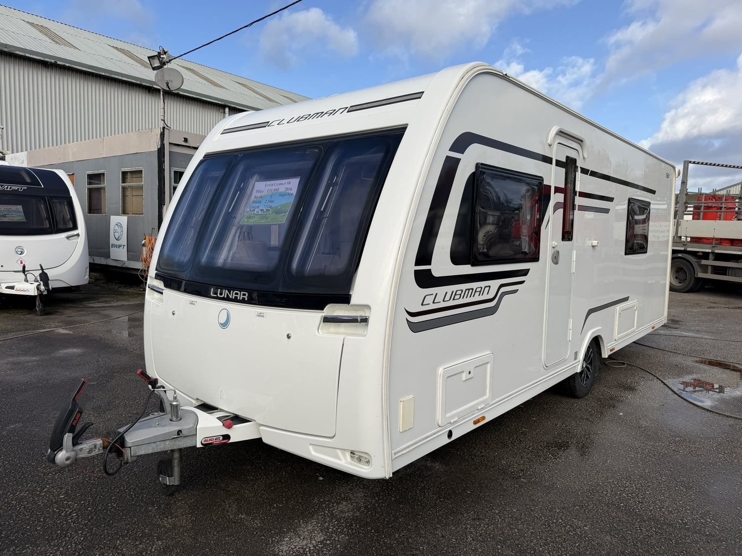 [ berth ]Lunar Clubman SB
