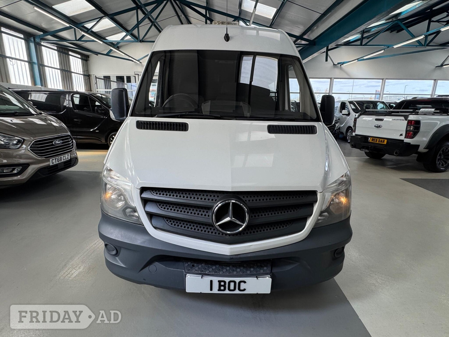 [ berth ]Mercedes-Benz Sprinter