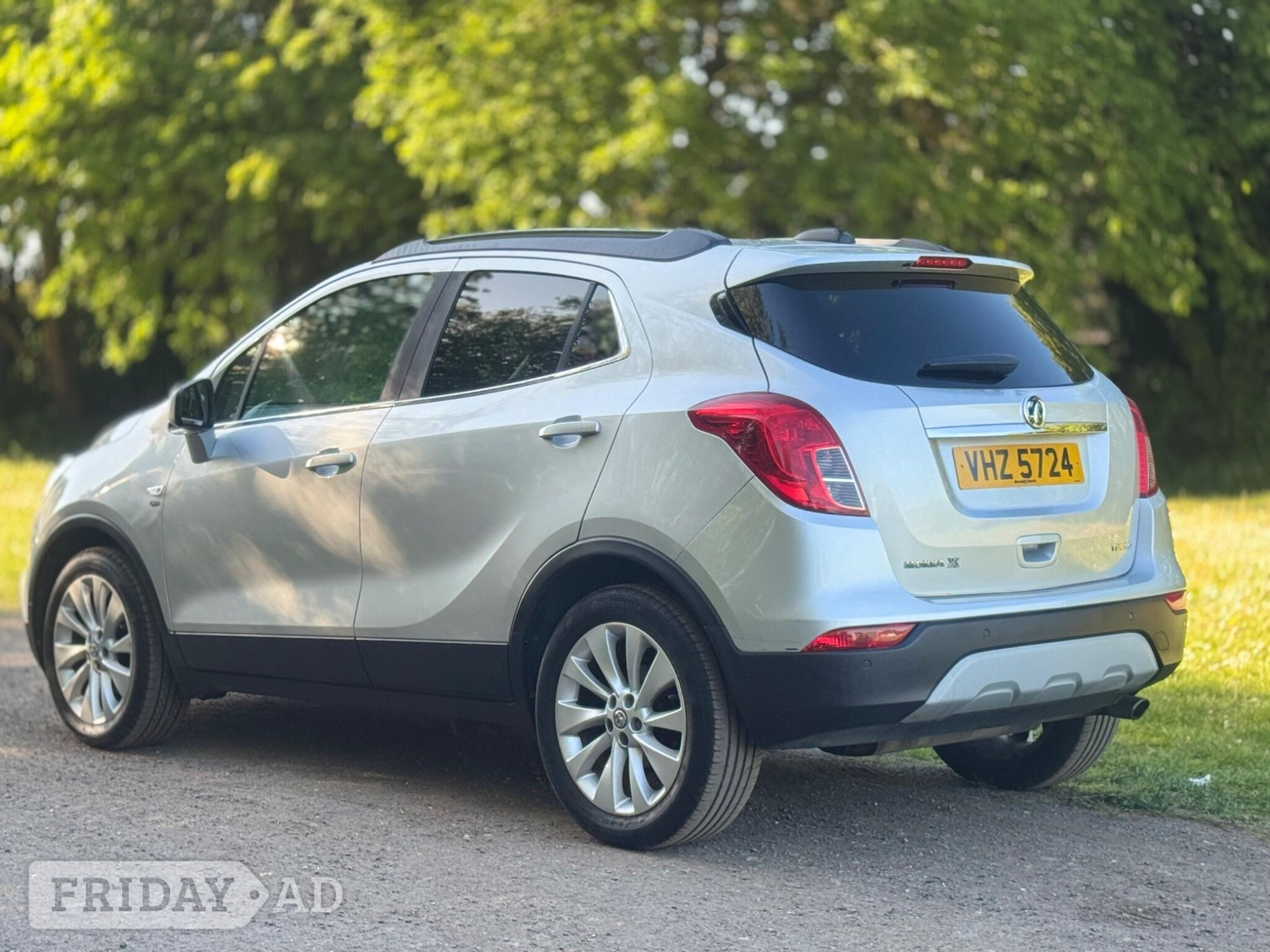 Vauxhall Mokka X 2018 - Cars in Staines