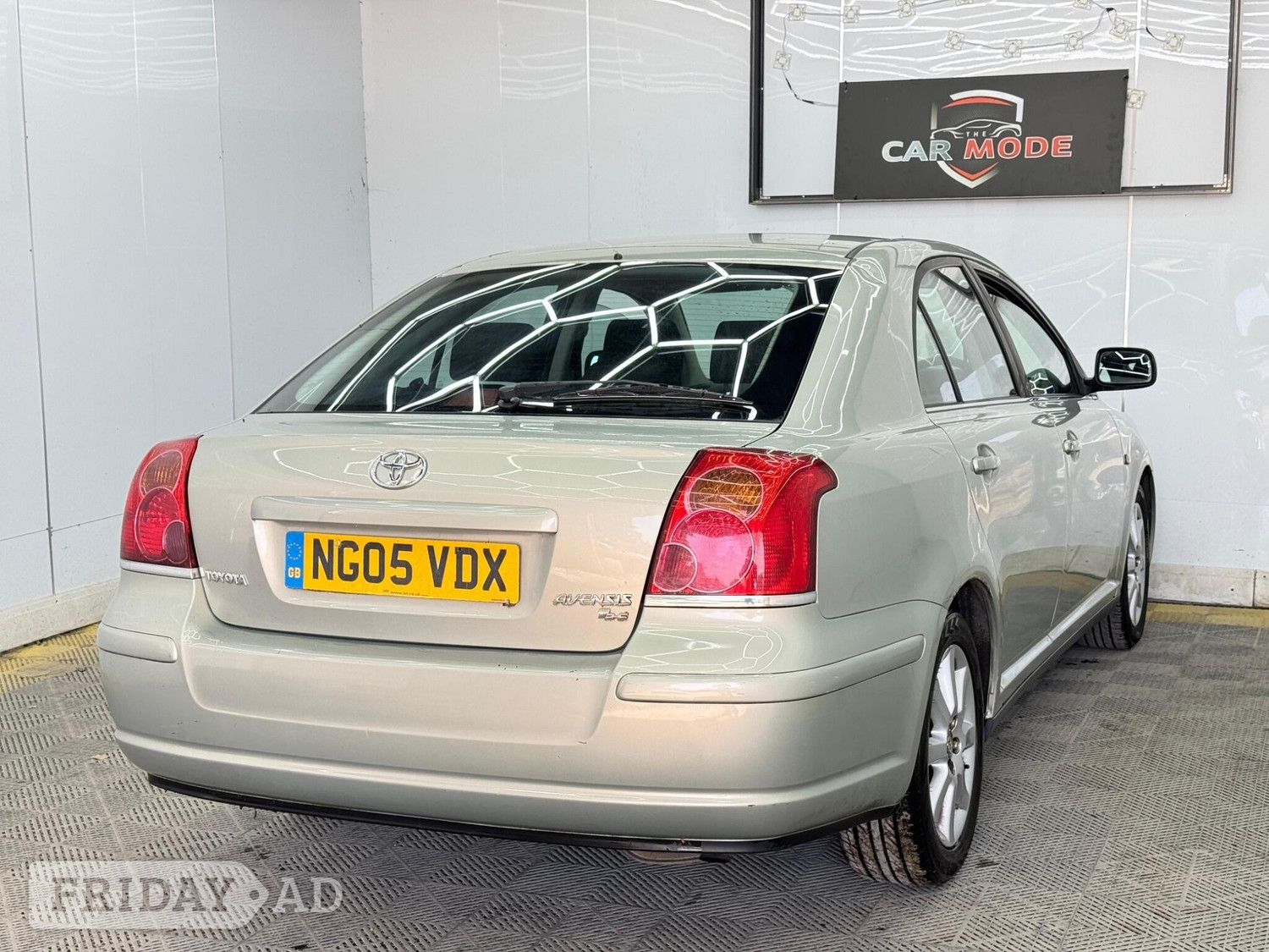 Toyota Avensis 2005 - Cars in Hillingdon