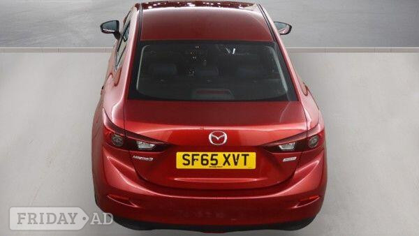 Mazda 3 2015 - Cars in Hillingdon