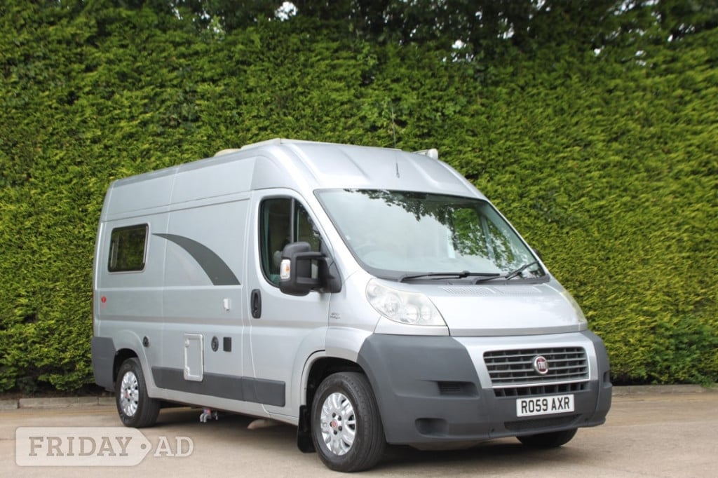 Vantage Motorhomes Med 2009 for sale in Bradford