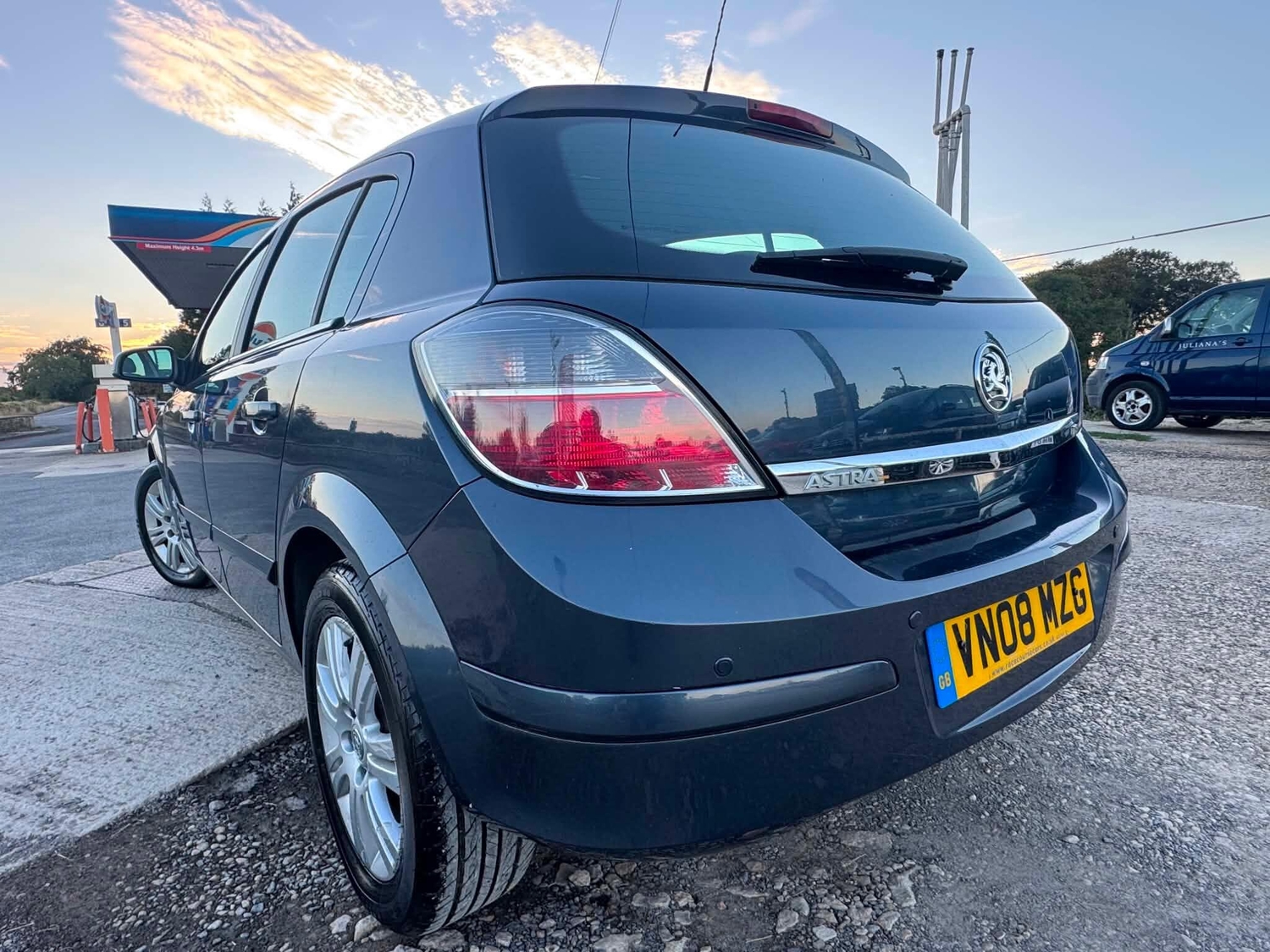 Vauxhall Astra 2008 - Cars