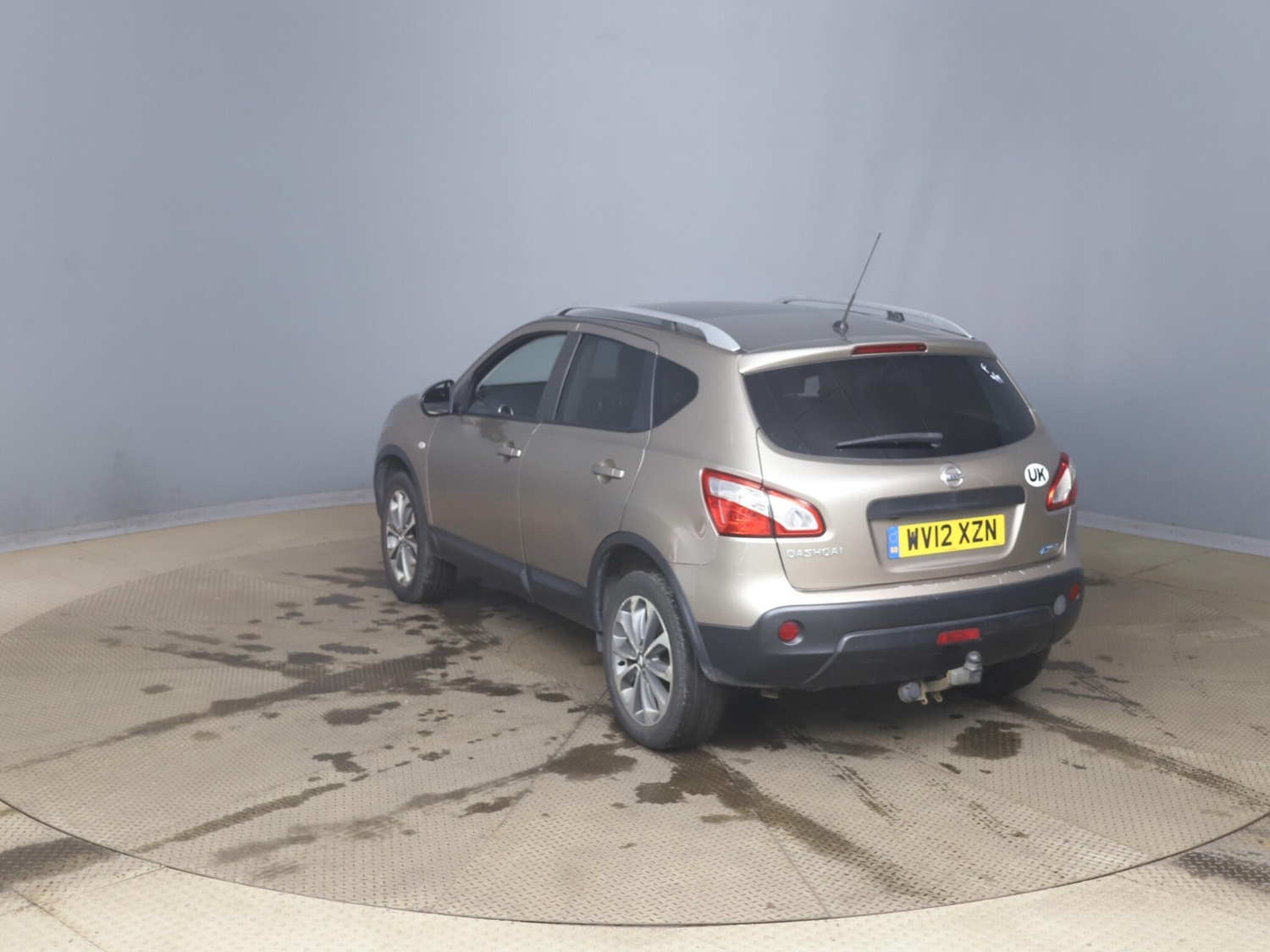 Nissan Qashqai 2012 - Cars