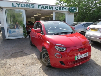 2022 FIAT 500e C 42kWh RED Convertible 2dr Electric Automatic (118 ps) EXCLUSIVE RED KIT / INSERTS