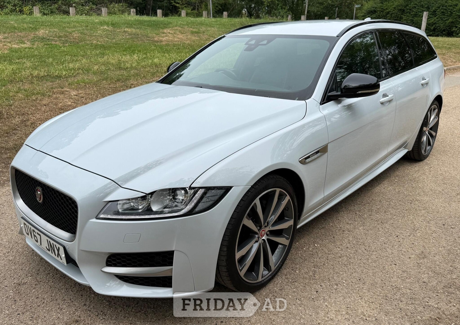 [ berth ]Jaguar XF