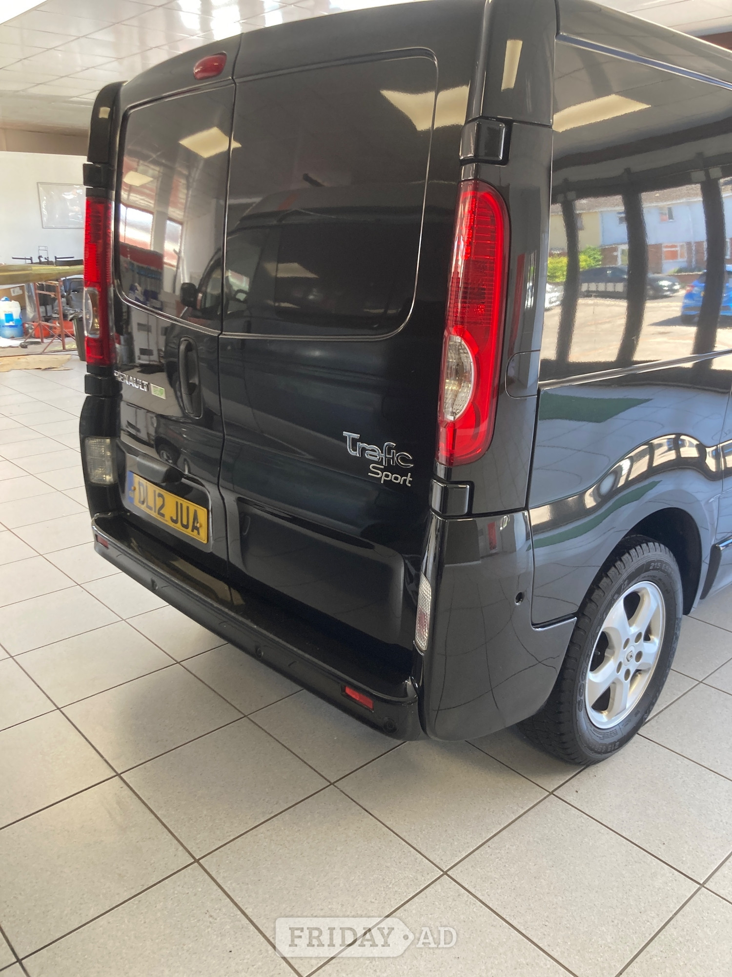 [ berth ]Renault Trafic