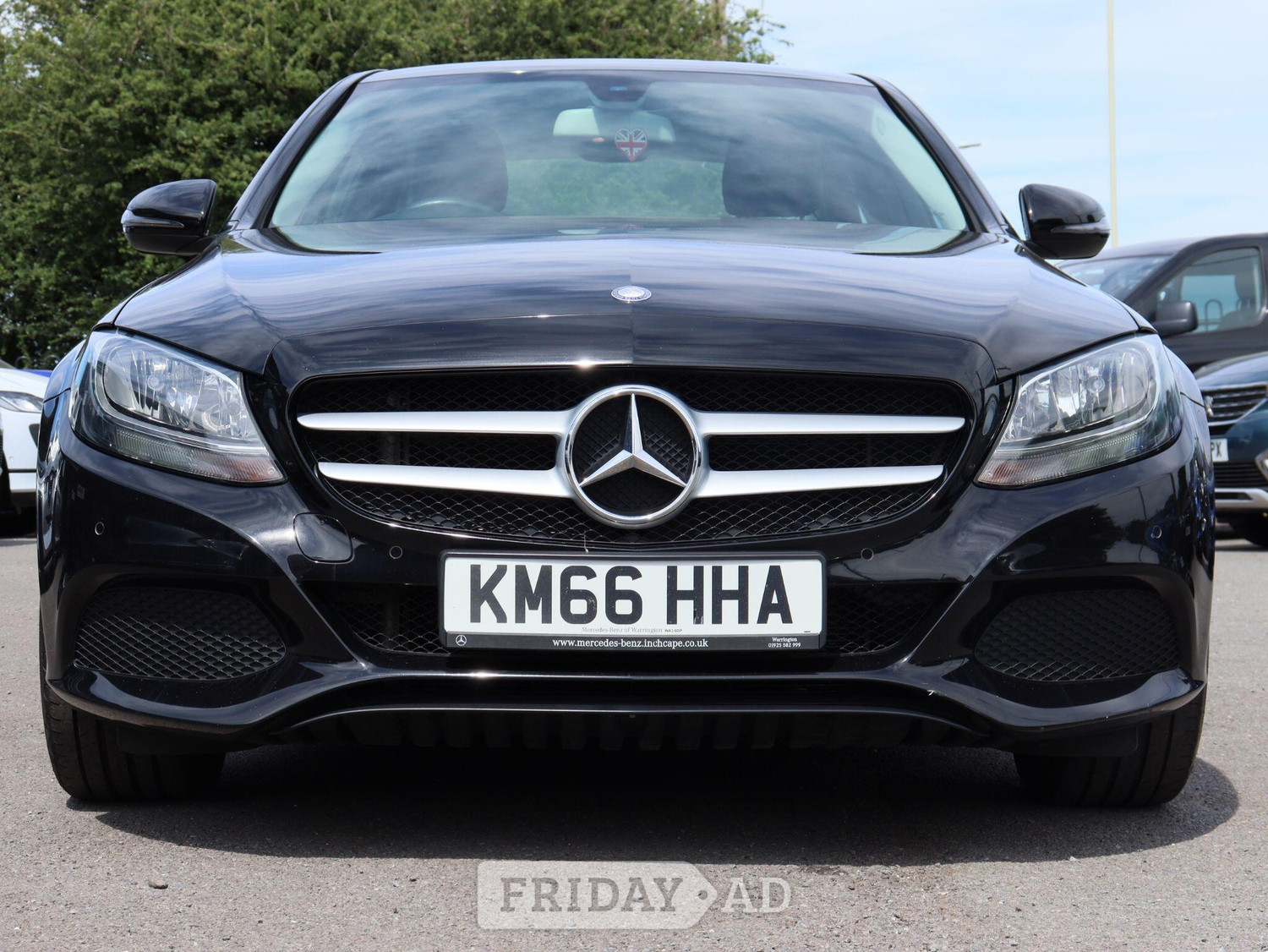 [ berth ]Mercedes-Benz C Class