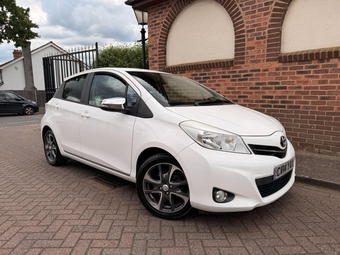 Toyota Yaris 2014