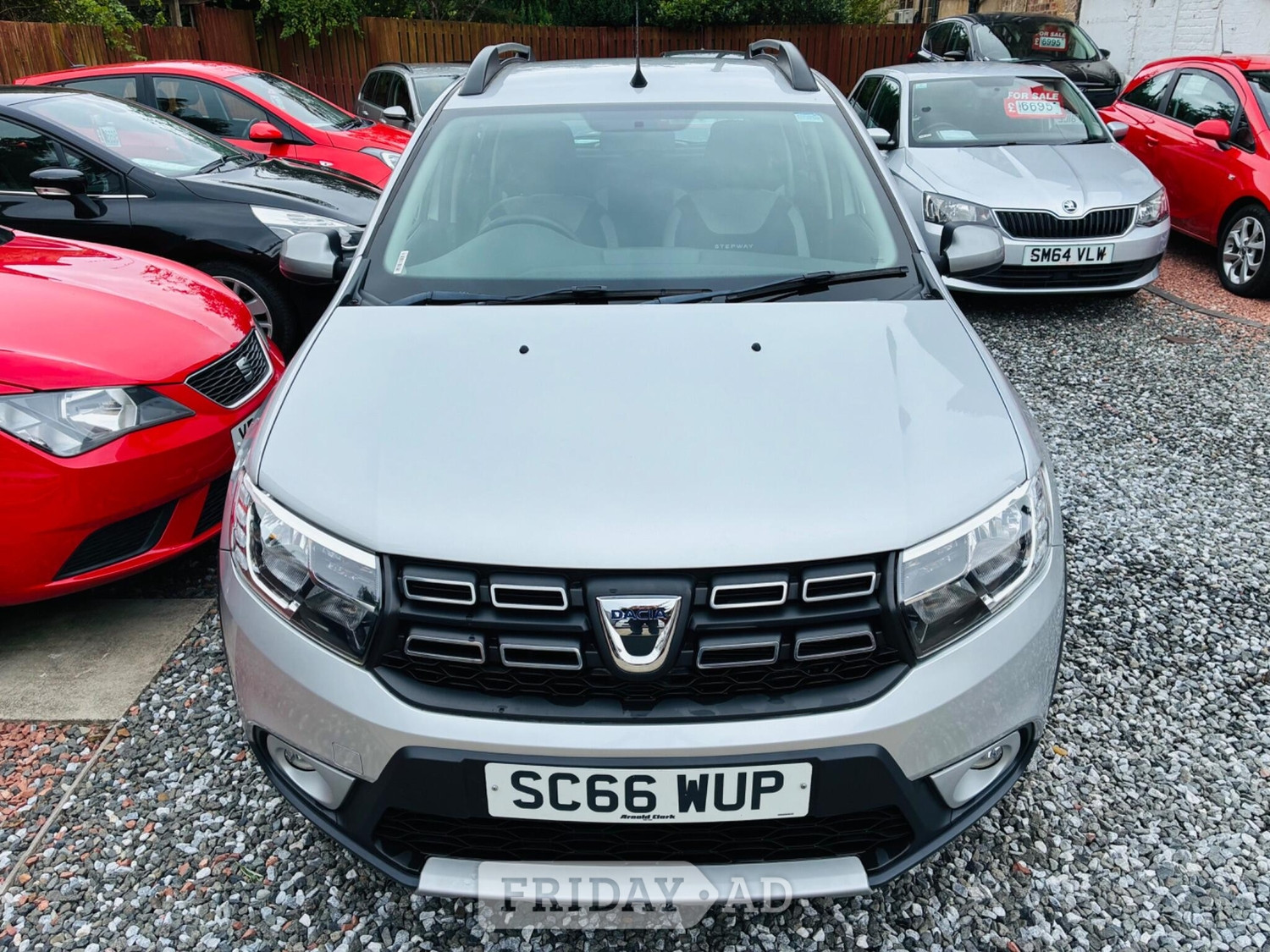 [ berth ]Dacia Sandero Stepway