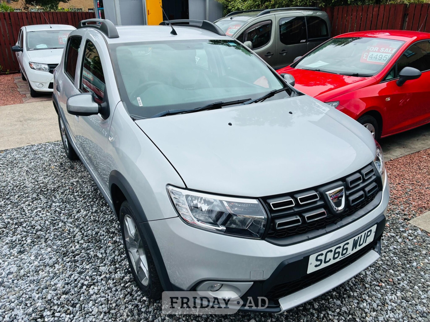 Dacia Sandero Stepway 2016 - Cars
