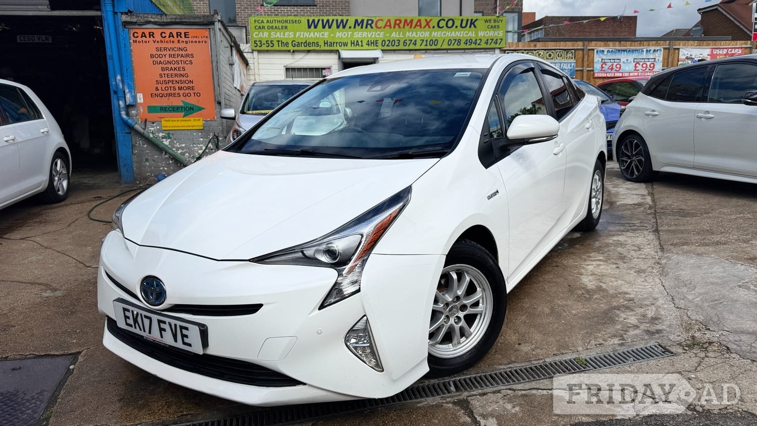 Toyota Prius 2017 in Harrow