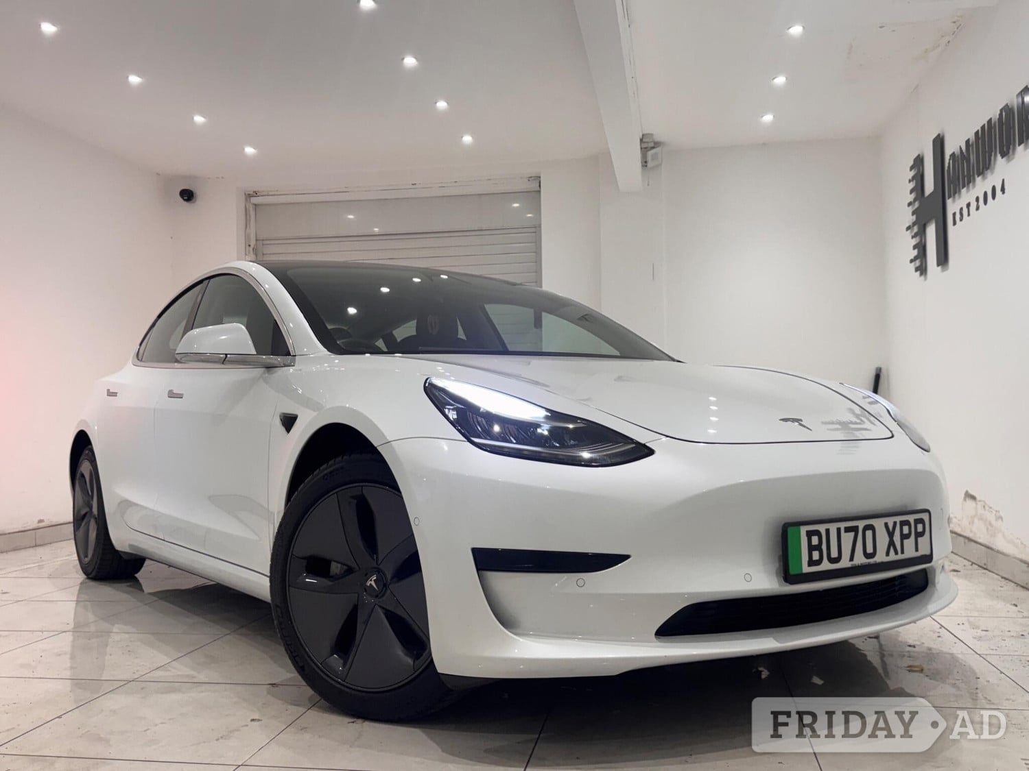 Tesla Model 3 2020 in Hounslow