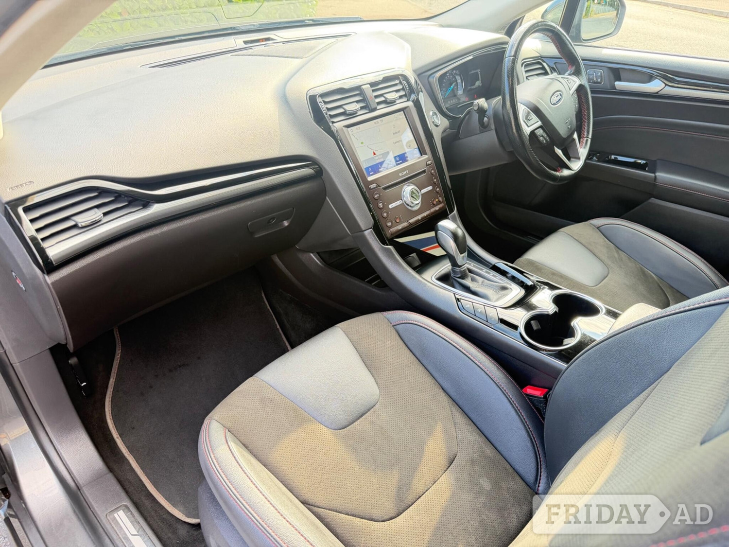 [ berth ]Ford Mondeo