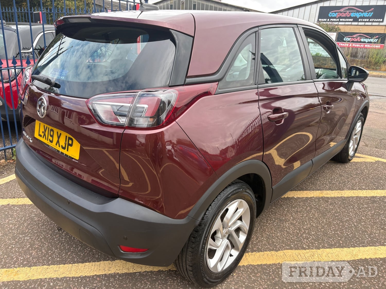 [ berth ]Vauxhall Crossland X