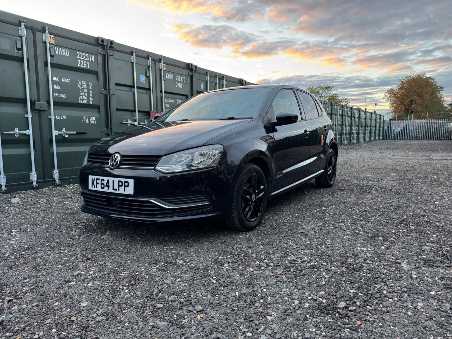 [ berth ]Volkswagen Polo