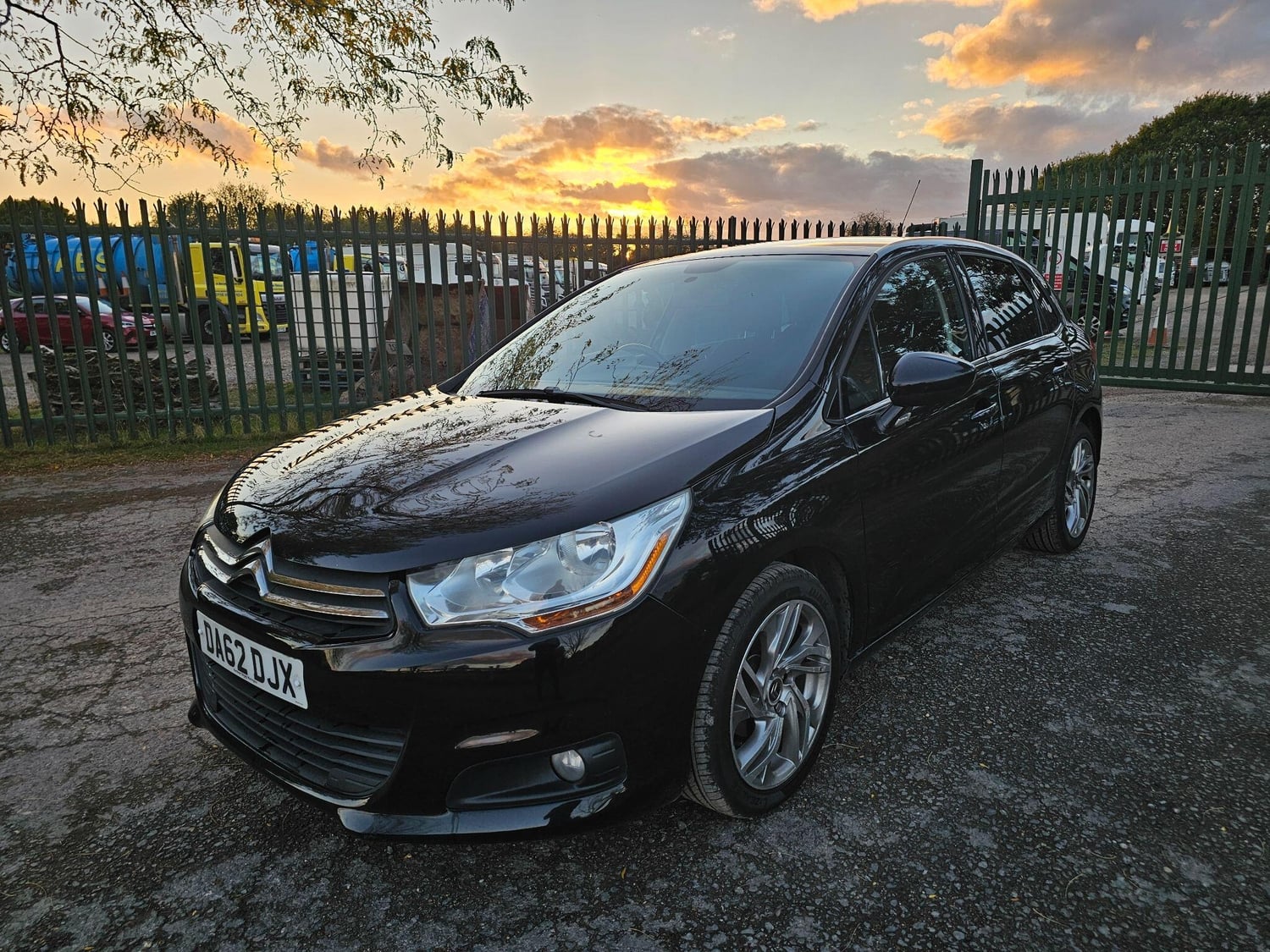 [ berth ]Citroen C4