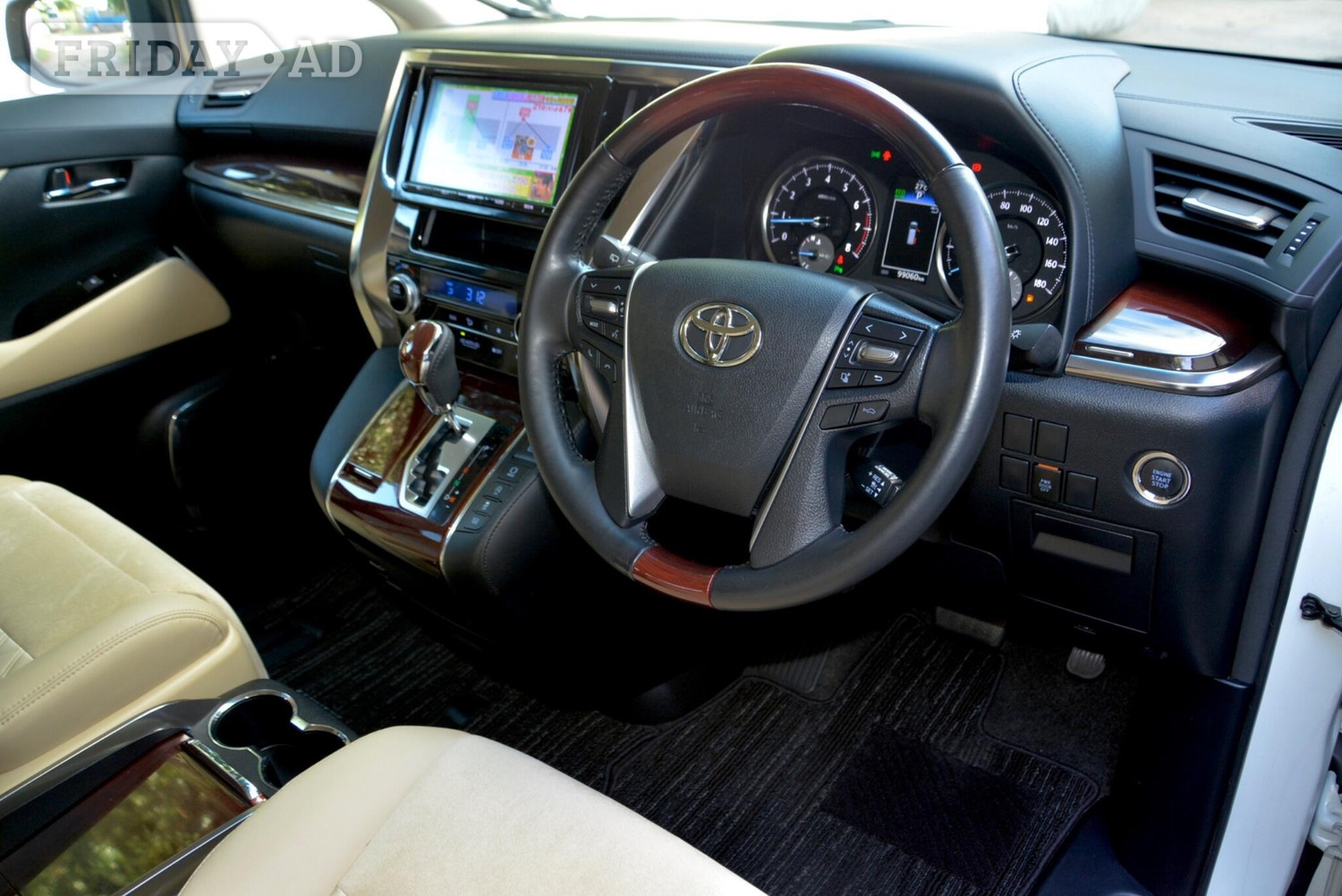 Toyota Alphard Chingford