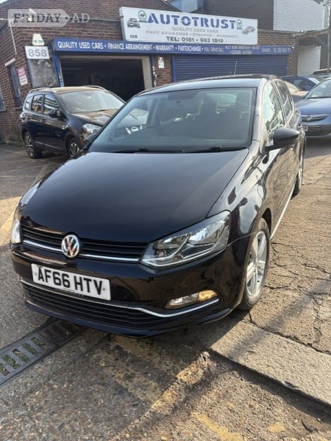 Volkswagen Polo 2016 in London