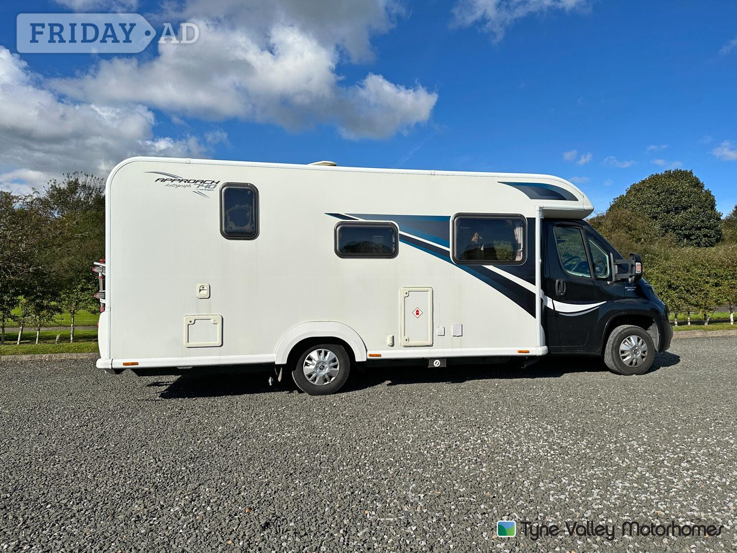 Bailey Autograph Approach  740 2016 for sale - Motorhomes & Caravans in Newcastle Upon Tyne