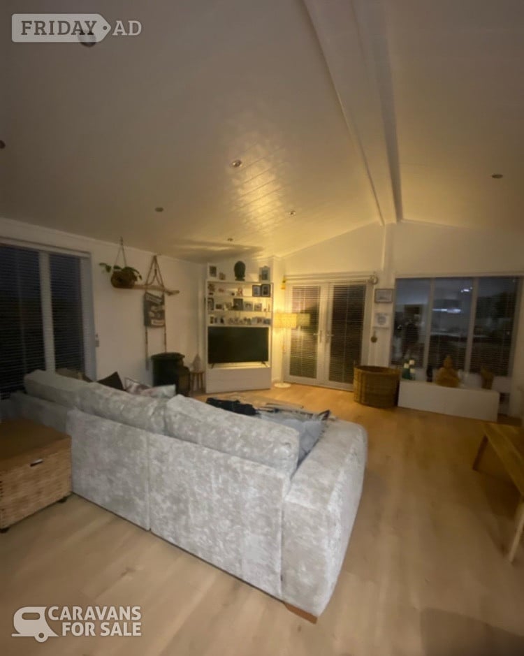 Stafford 40 x 20ft Beautiful Lodge