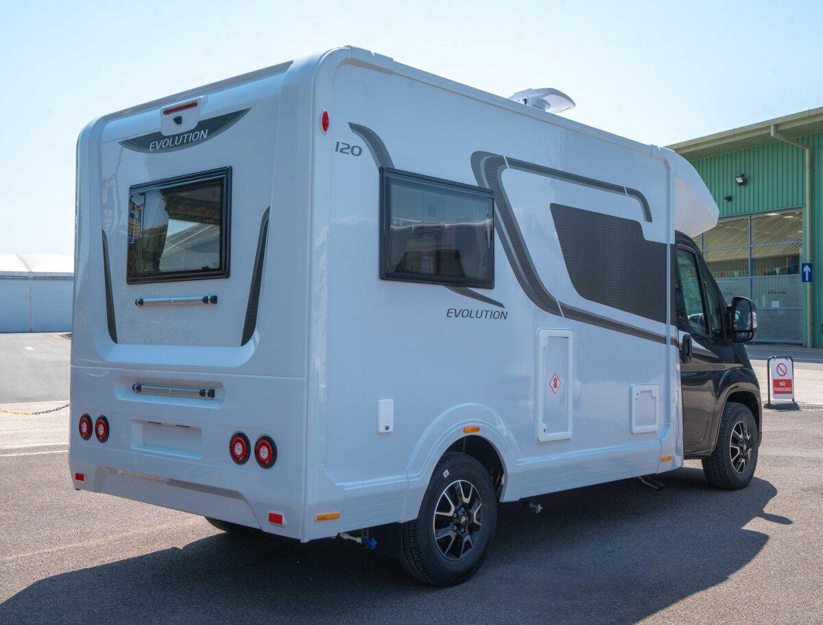 Elddis Evolution 120 Newark