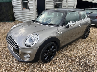 Mini Hatch 2018