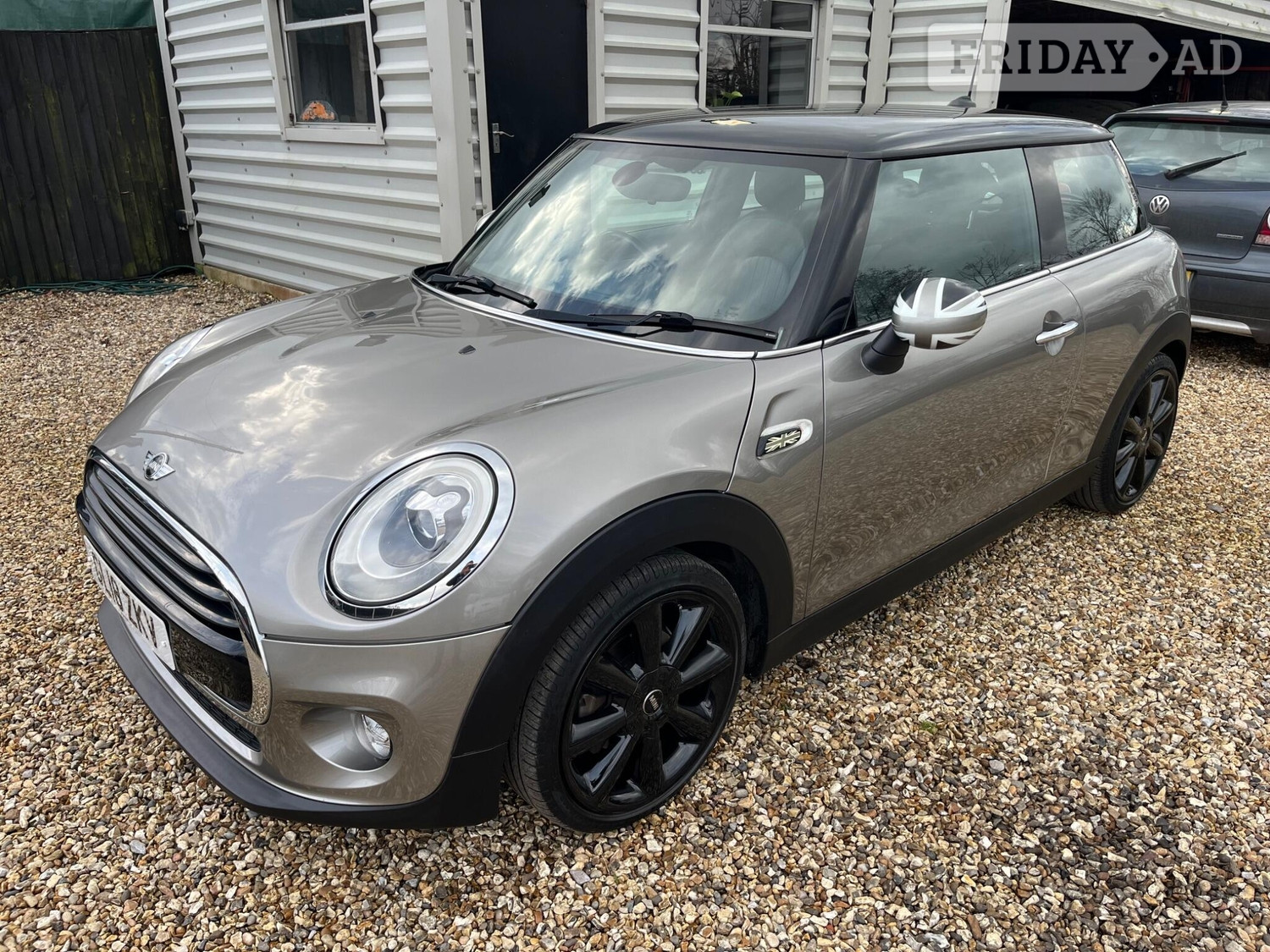 Mini Hatch 2018 in Farnham