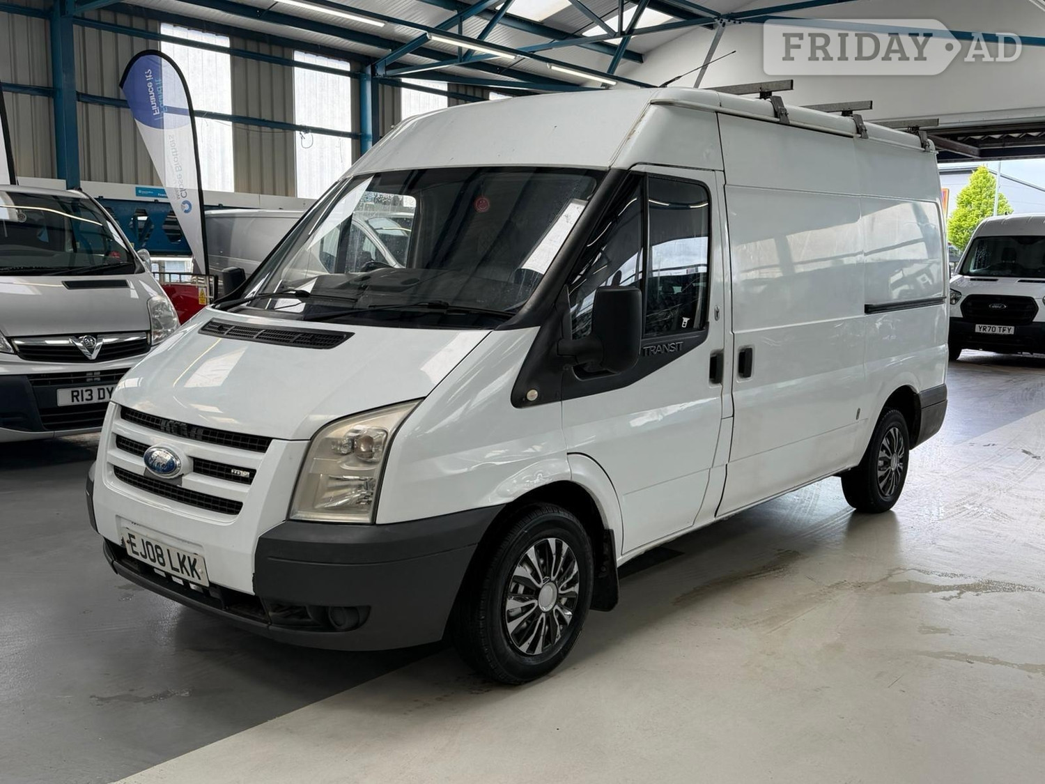 [ berth ]Ford Transit