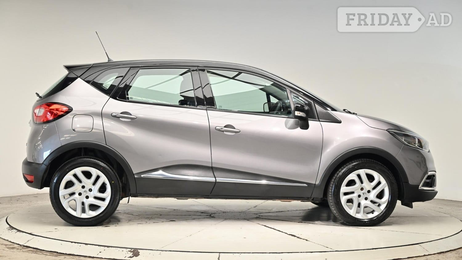 Renault Captur 2016 - Cars in Cullompton