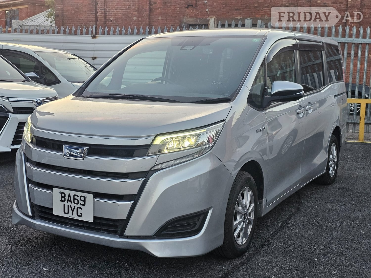 [ berth ]Toyota Noah