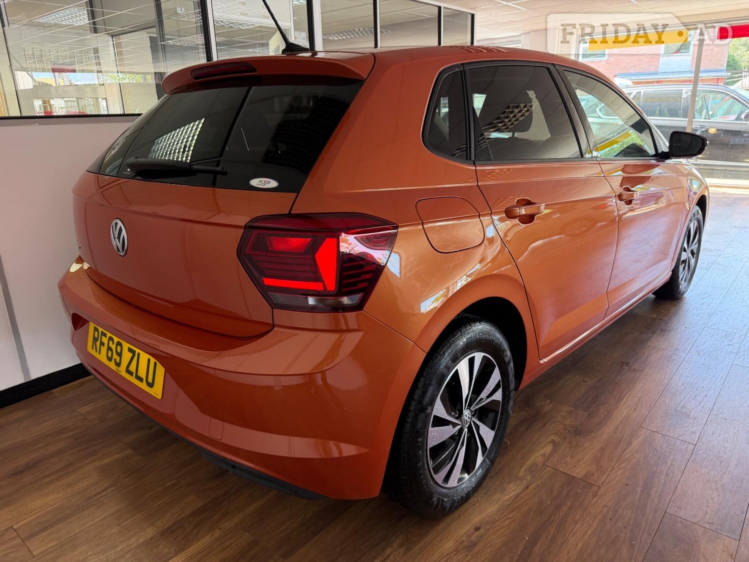 [ berth ]Volkswagen Polo
