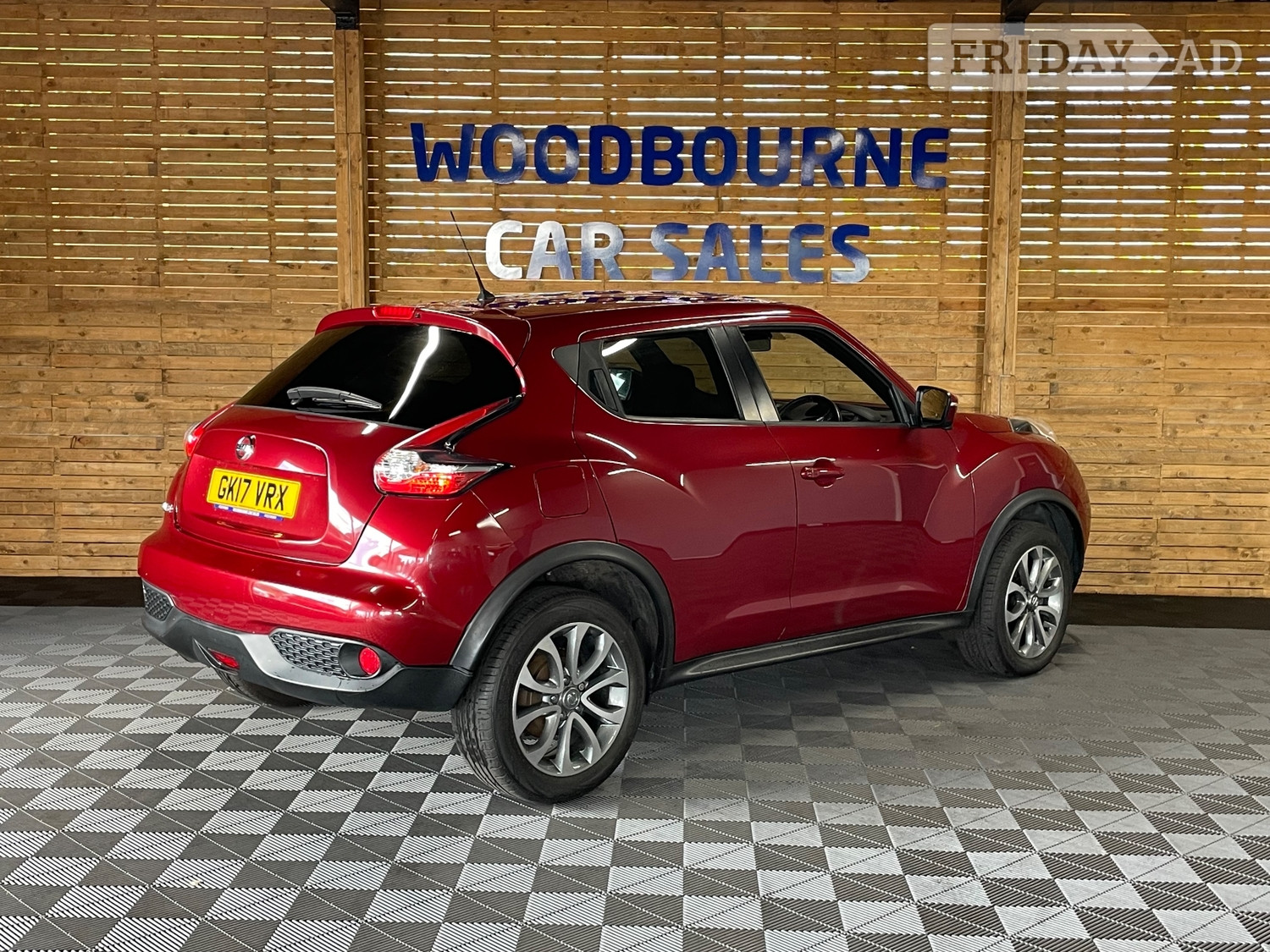 Nissan Juke 2017 - Cars in Brighton