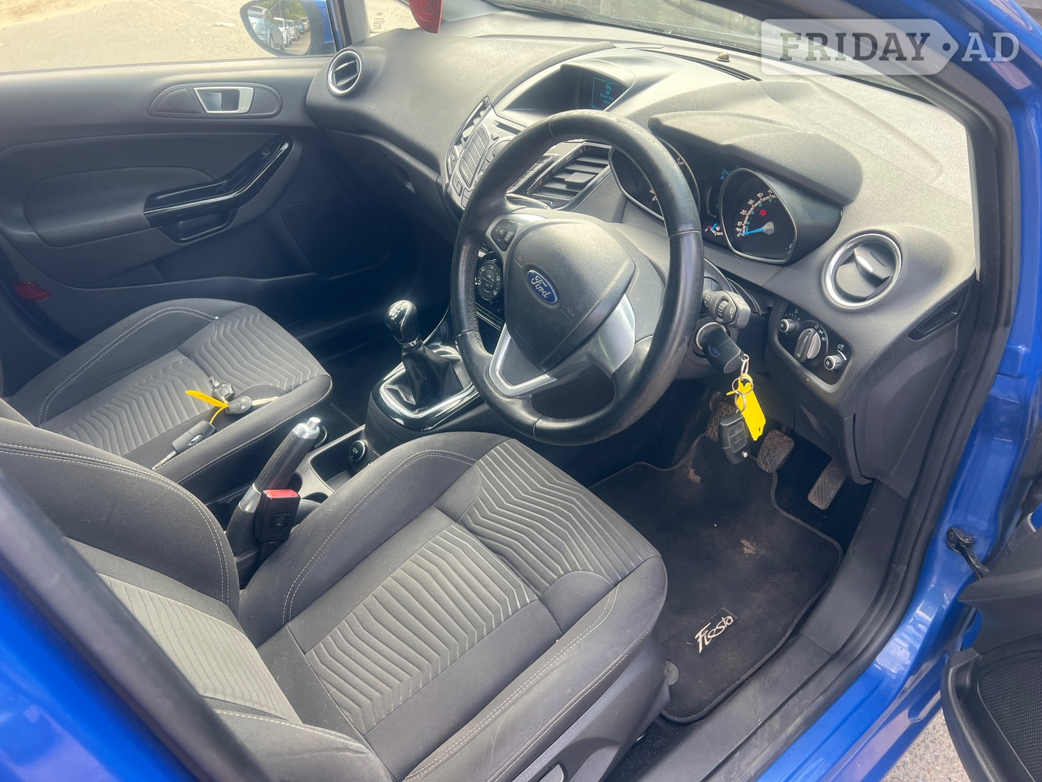[ berth ]Ford Fiesta