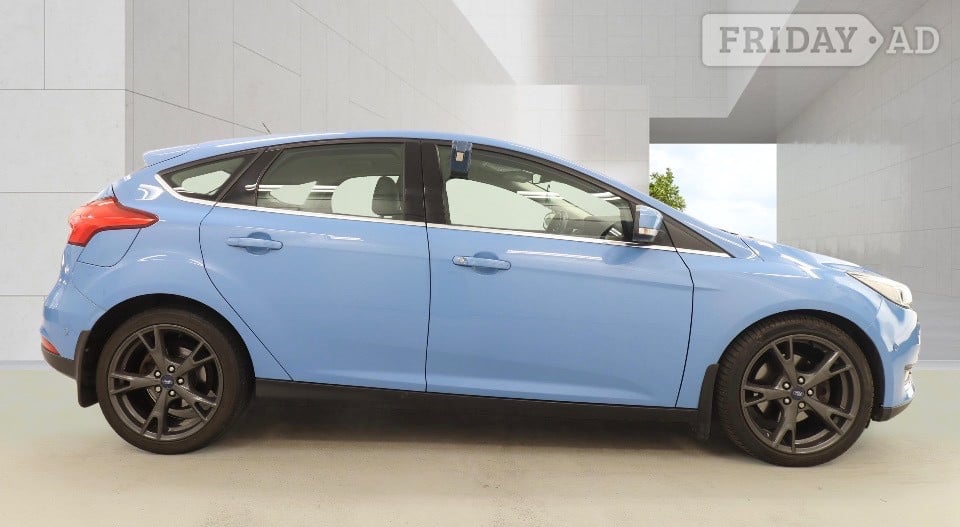 [ berth ]Ford Focus
