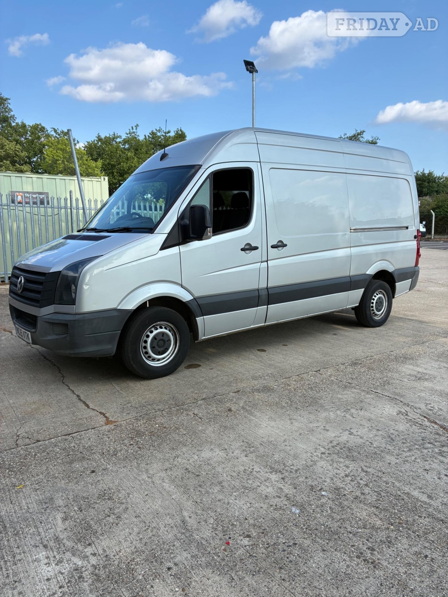 Volkswagen Crafter 2015 - Vans & Commercial Vehicles in Reading